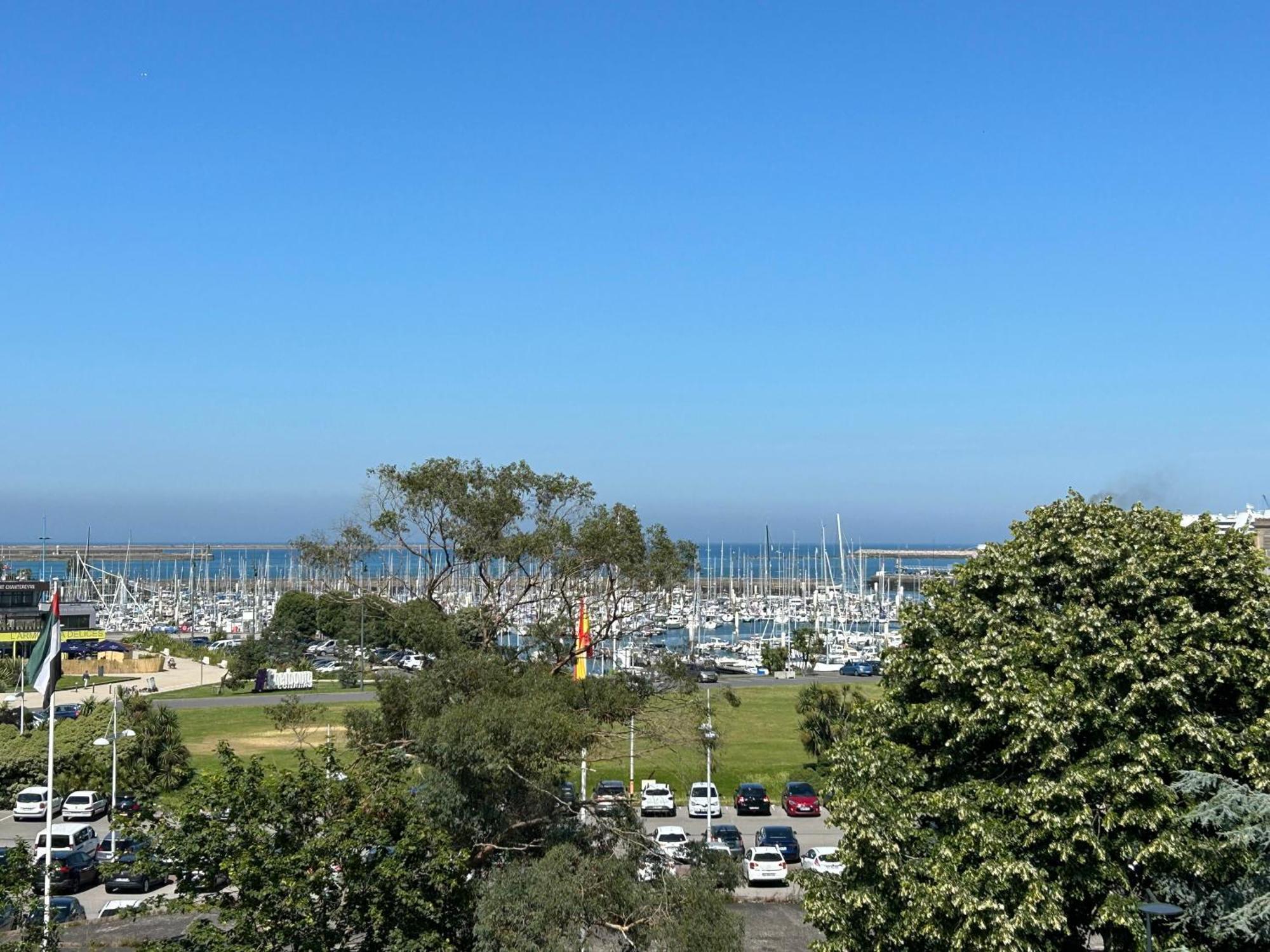 Hotel Le Cercle Cherbourg-en-Cotentin Exterior foto